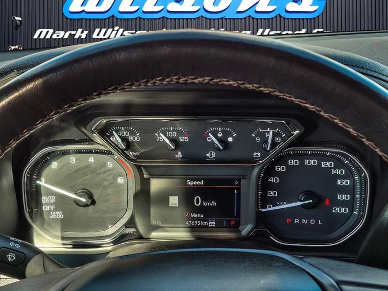 2021 GMC Sierra 1500 AT4 Crew 4X4 | Duramax Diesel | Leather | Nav | Cooled + Heated Seats | Heated Wheel | and More ! Photo