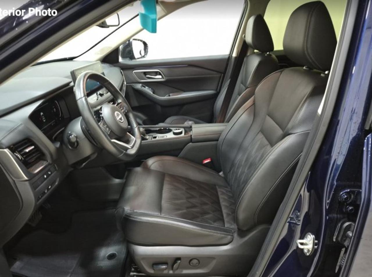 2024 Nissan Rogue Platinum AWD | Leather | Sunroof | Nav | HUD | 360 Camera | Bose | 19" Wheels | Smart Cruise & More! Photo