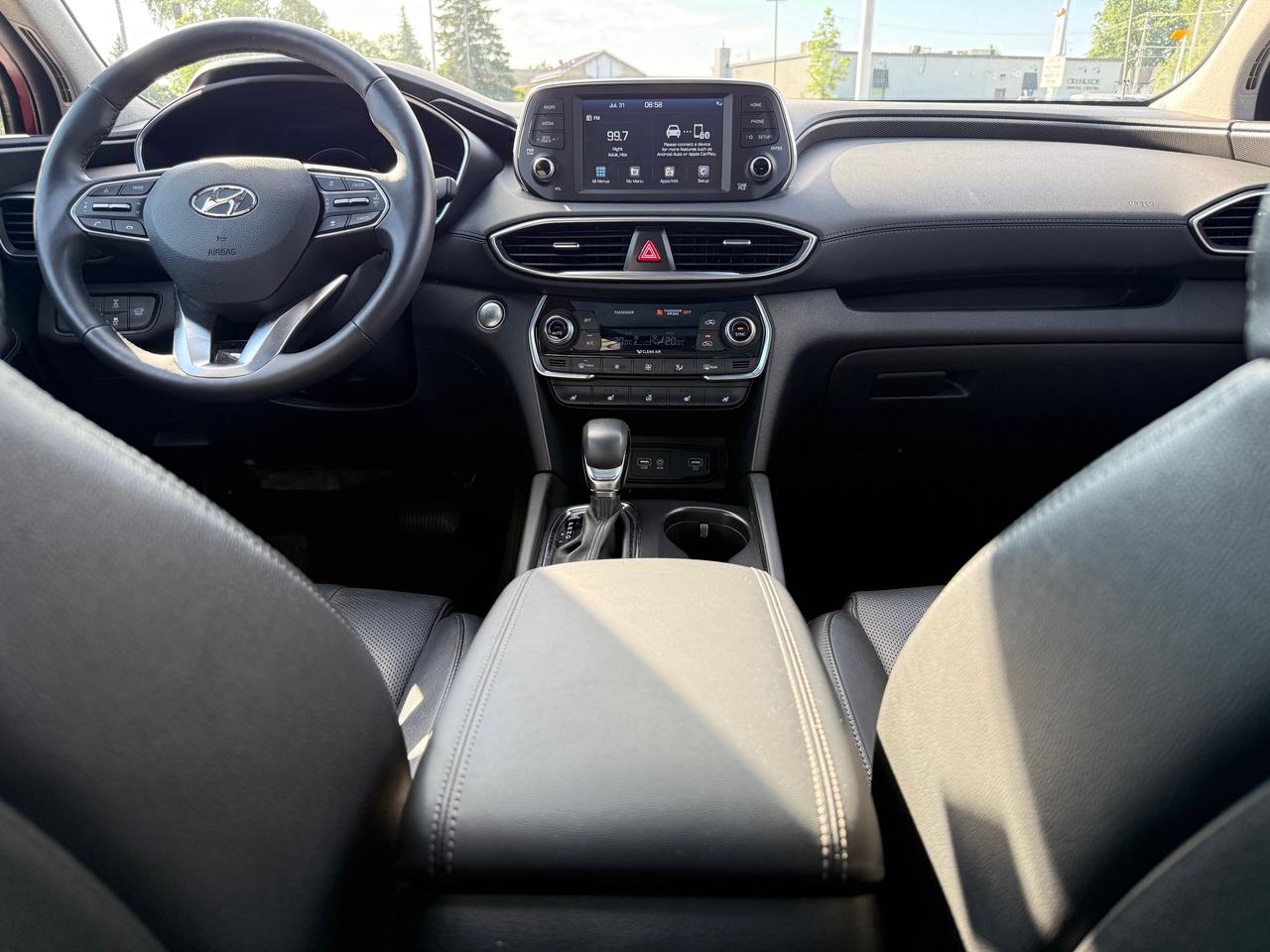 2020 Hyundai Santa Fe Luxury 2.0 Pano Roof! Leather! CarPlay! Photo