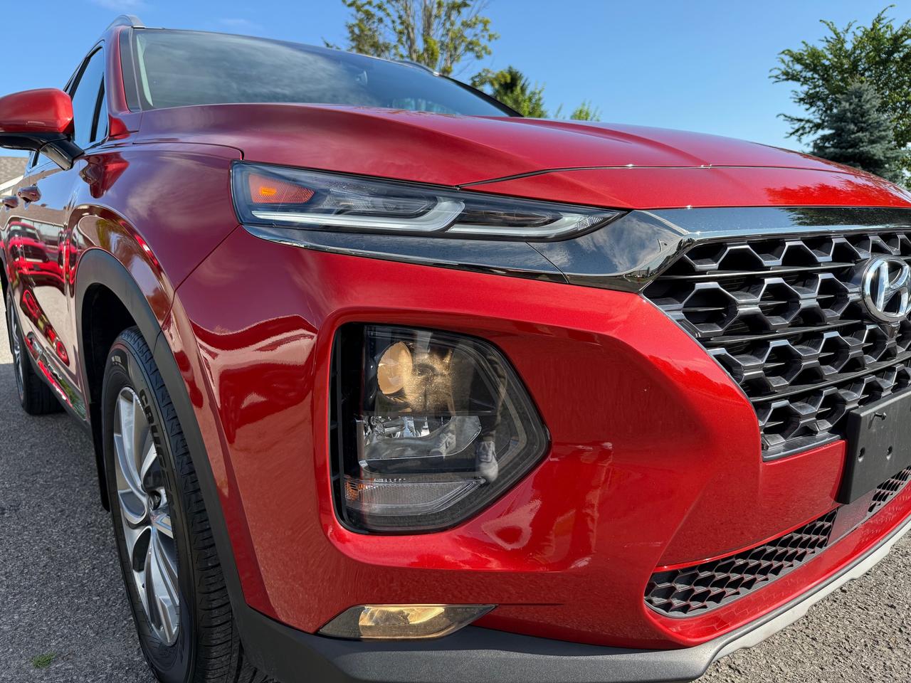 2020 Hyundai Santa Fe Luxury 2.0 Pano Roof! Leather! CarPlay! Photo