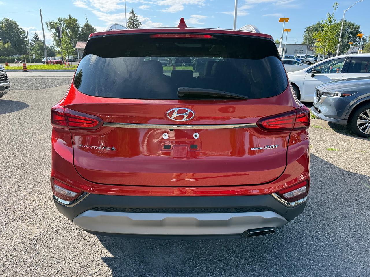 2020 Hyundai Santa Fe Luxury 2.0 Pano Roof! Leather! CarPlay! Photo