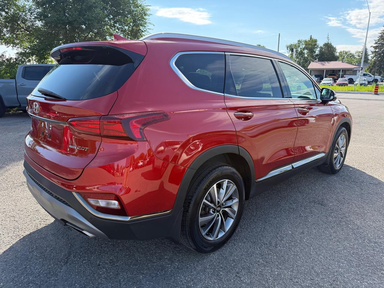 2020 Hyundai Santa Fe Luxury 2.0 Pano Roof! Leather! CarPlay! Photo