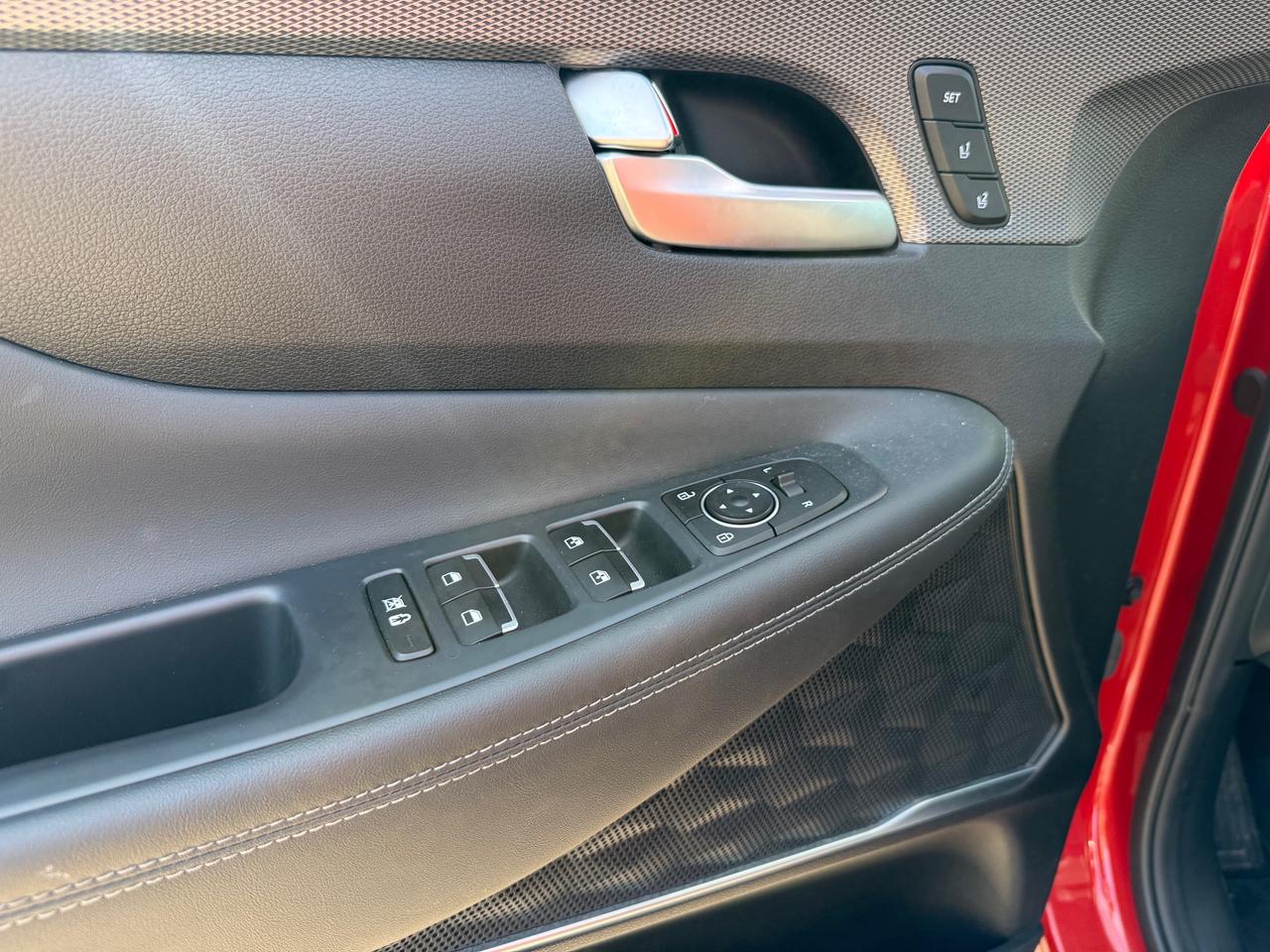 2020 Hyundai Santa Fe Luxury 2.0 Pano Roof! Leather! CarPlay! Photo