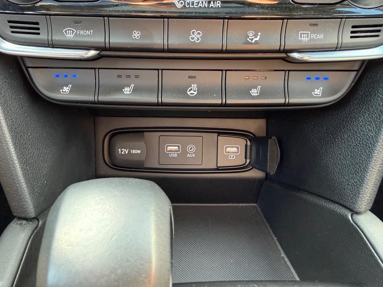 2020 Hyundai Santa Fe Luxury 2.0 Pano Roof! Leather! CarPlay! Photo