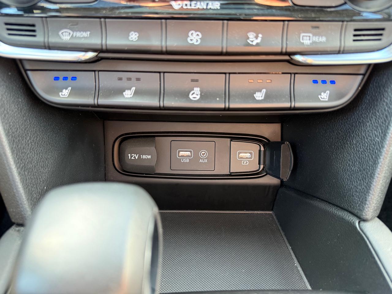 2020 Hyundai Santa Fe Luxury 2.0 Pano Roof! Leather! CarPlay! Photo