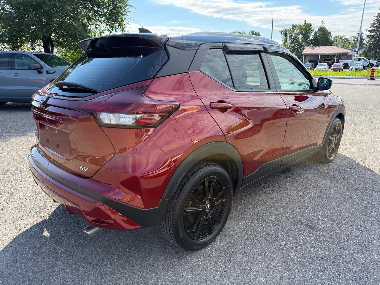 2022 Nissan Kicks SV Heated Steering and Seats! AutoStart! Photo