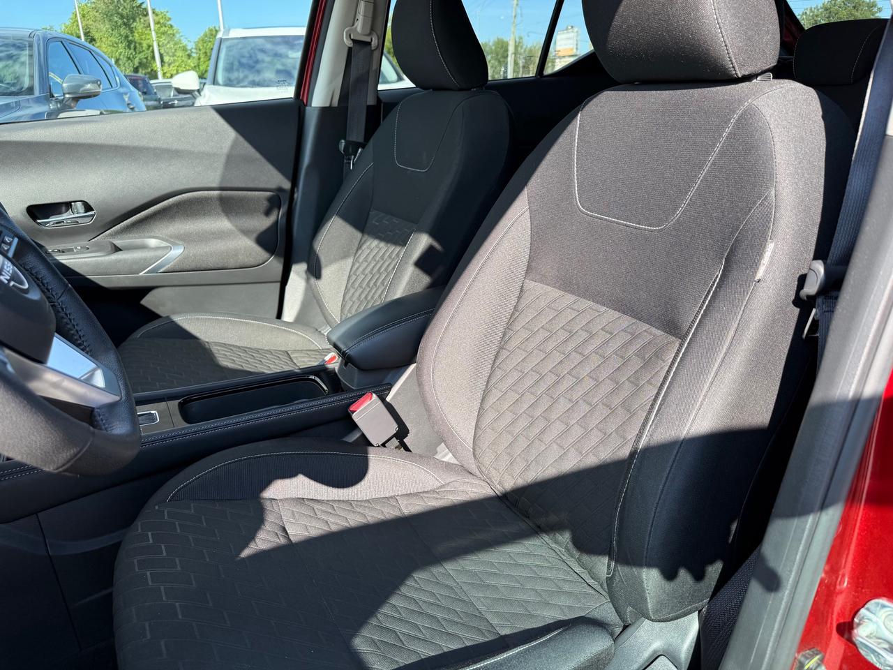 2022 Nissan Kicks SV Heated Steering and Seats! AutoStart! Photo