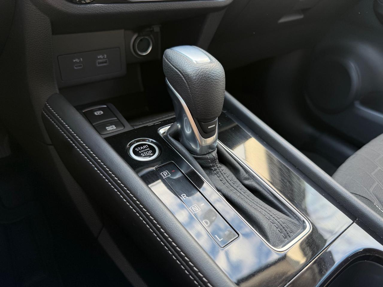 2022 Nissan Kicks SV Heated Steering and Seats! AutoStart! Photo