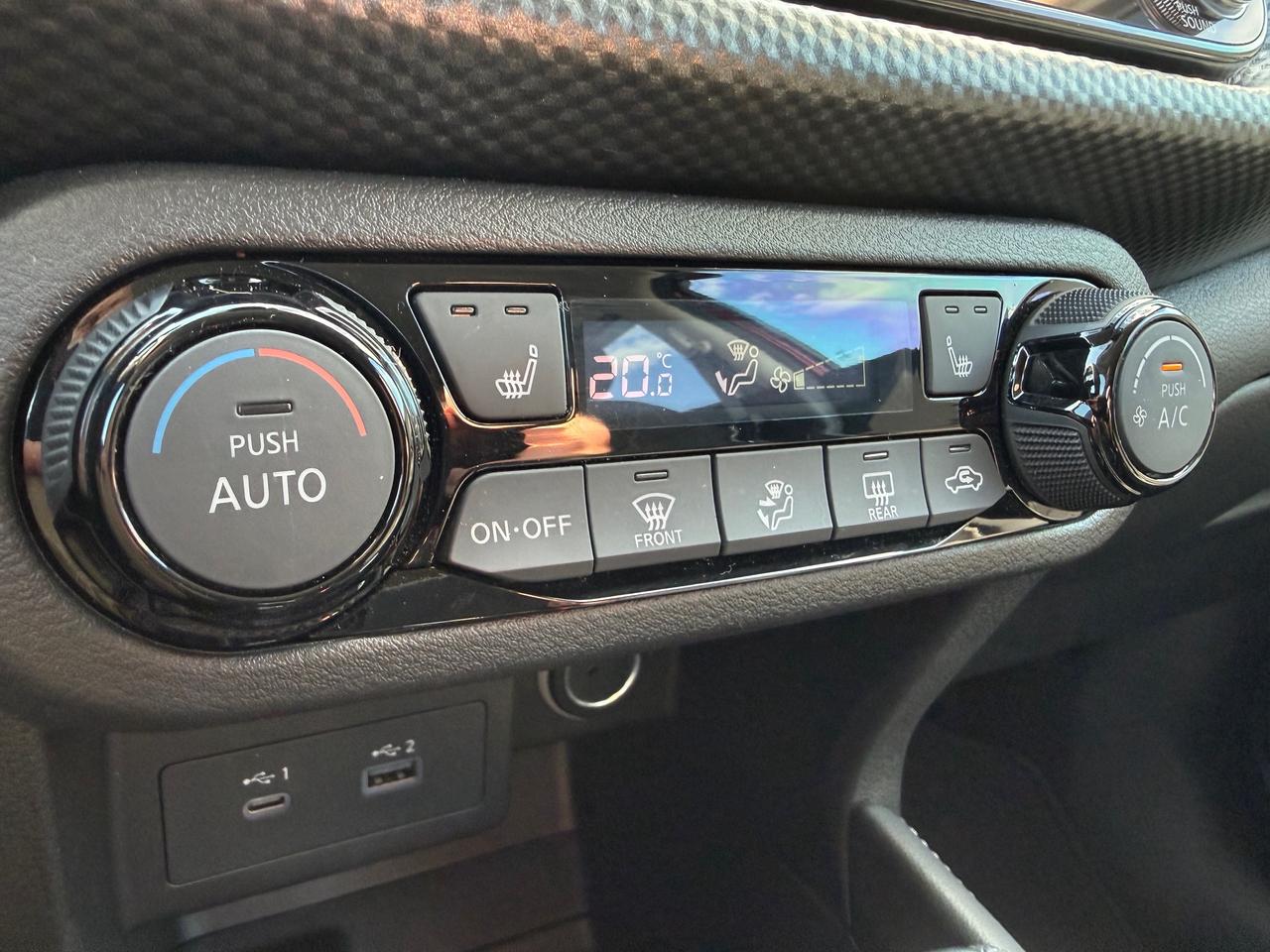 2022 Nissan Kicks SV Heated Steering and Seats! AutoStart! Photo