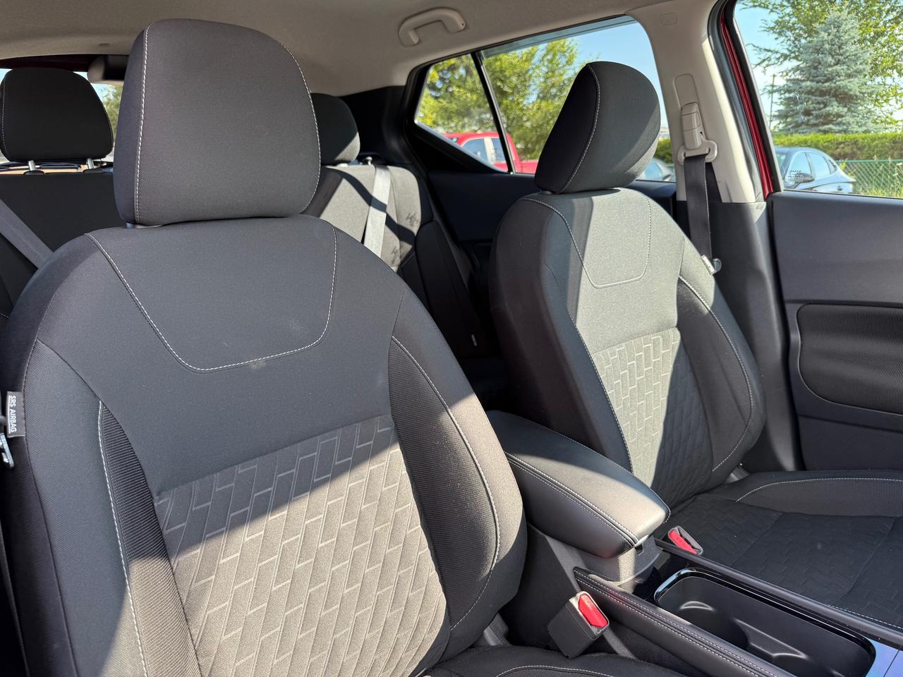 2022 Nissan Kicks SV Heated Steering and Seats! AutoStart! Photo