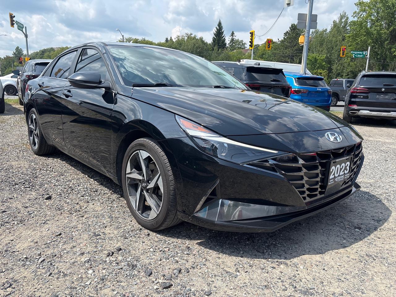 2023 Hyundai Elantra Luxury Luxury Photo