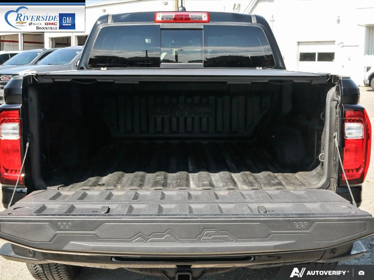 2025 GMC Canyon Denali Photo
