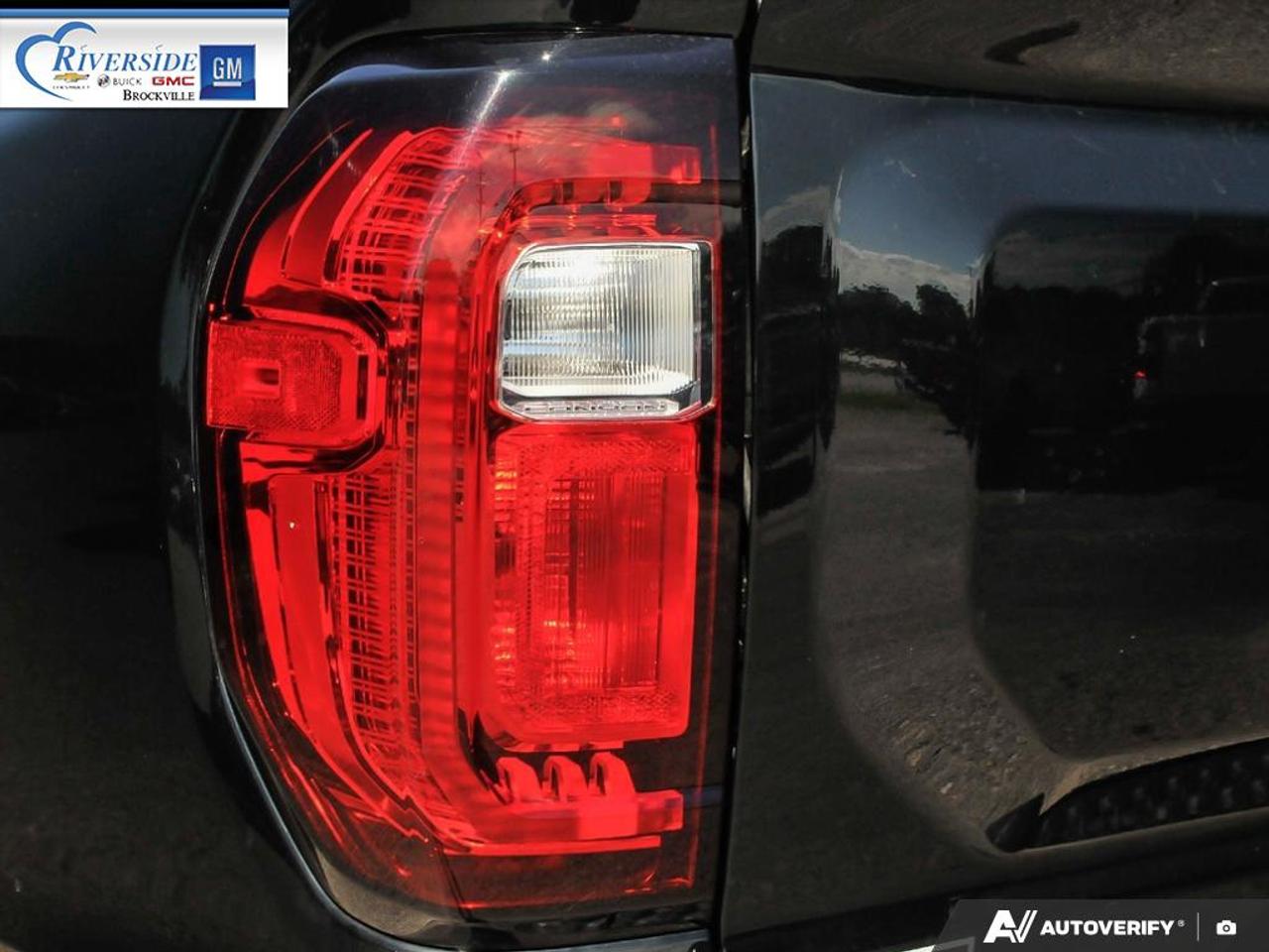 2025 GMC Canyon Denali Photo