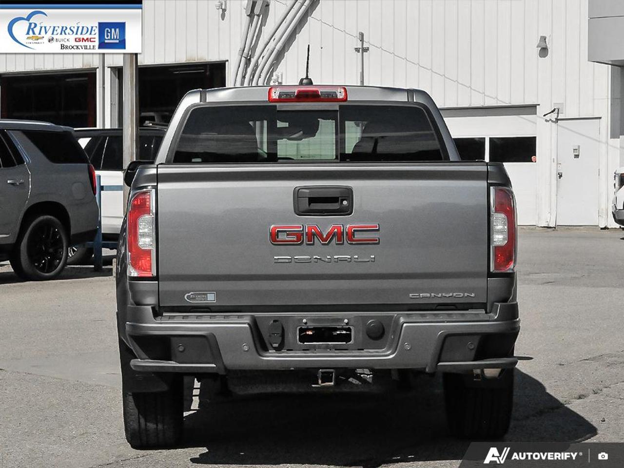 2022 GMC Canyon Denali Photo