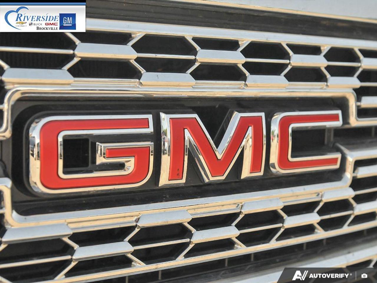 2022 GMC Canyon Denali Photo