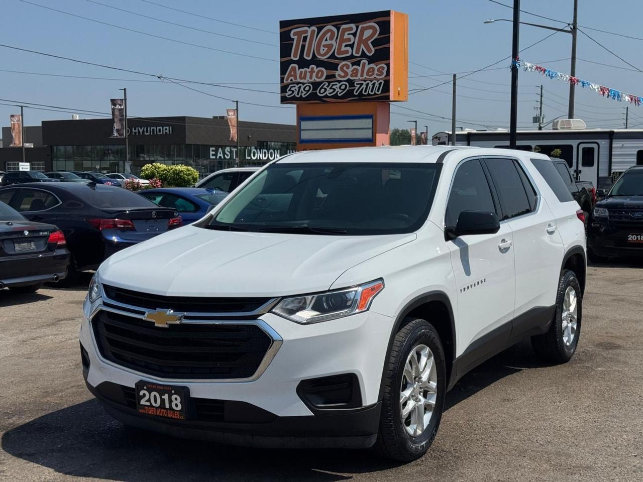 2018 Chevrolet Traverse LS, ALLOYS, CAM, ONLY 116KMS, 7 PASSENGER, CERT - Photo #1