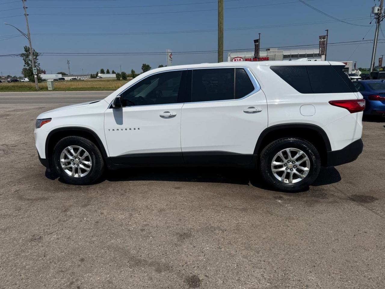 2018 Chevrolet Traverse LS, ALLOYS, CAM, ONLY 116KMS, 7 PASSENGER, CERT Photo