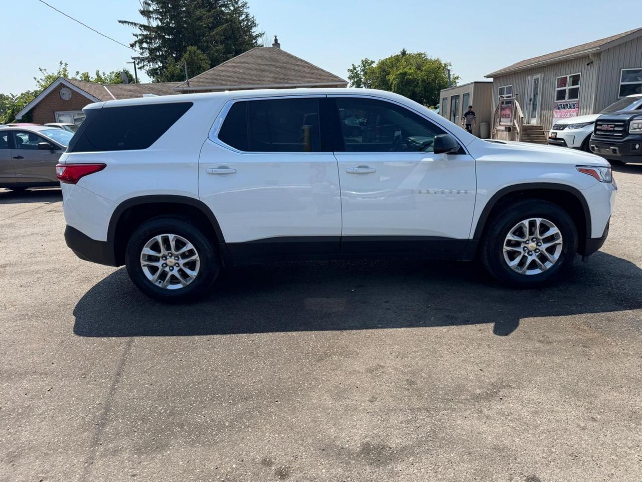 2018 Chevrolet Traverse LS, ALLOYS, CAM, ONLY 116KMS, 7 PASSENGER, CERT Photo