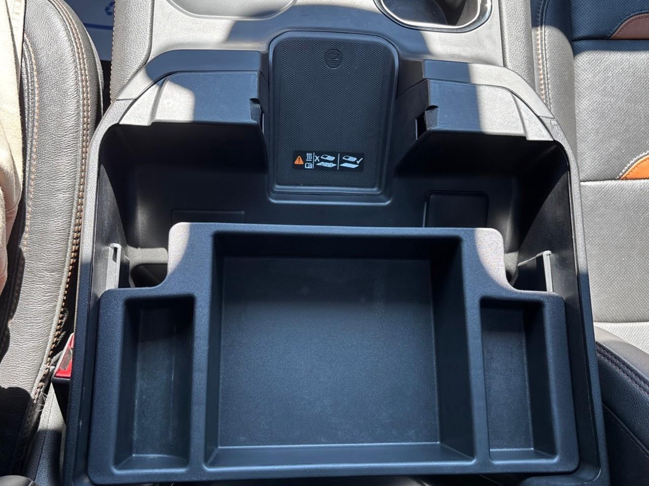 2022 GMC Sierra 1500 AT4 Used 2022 5 Passenger Diesel Powered Crew Cab 4X4 Truck with Heated and Ventilated Front Seats, Heated Steering Wheel, Adaptive Cruise Control, Power Sunroof and a 13.4 Diagonal Touchscreen Radio with Photo