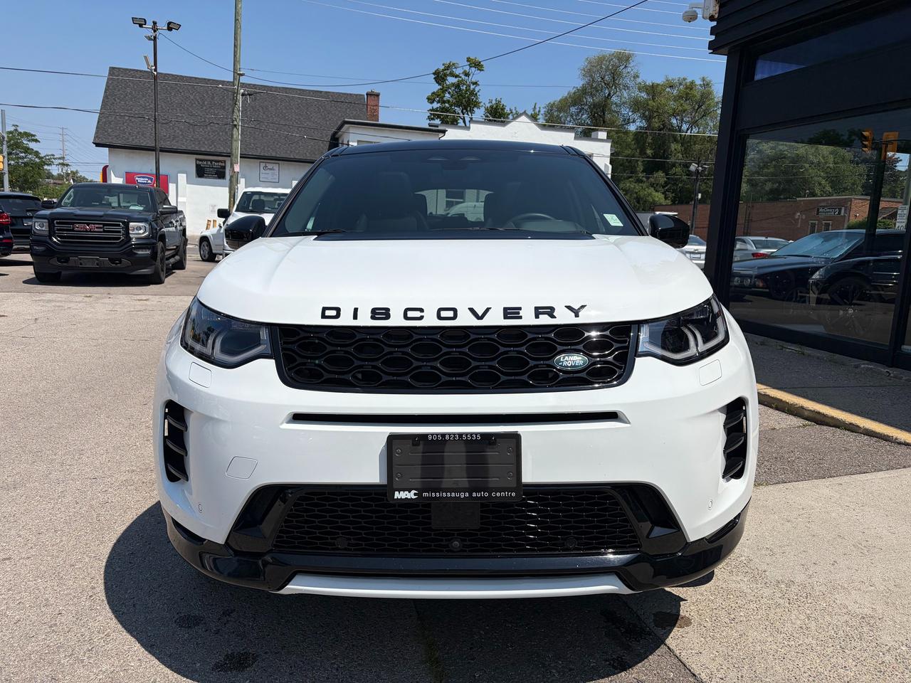 2024 Land Rover Discovery Sport Dynamic SE Photo