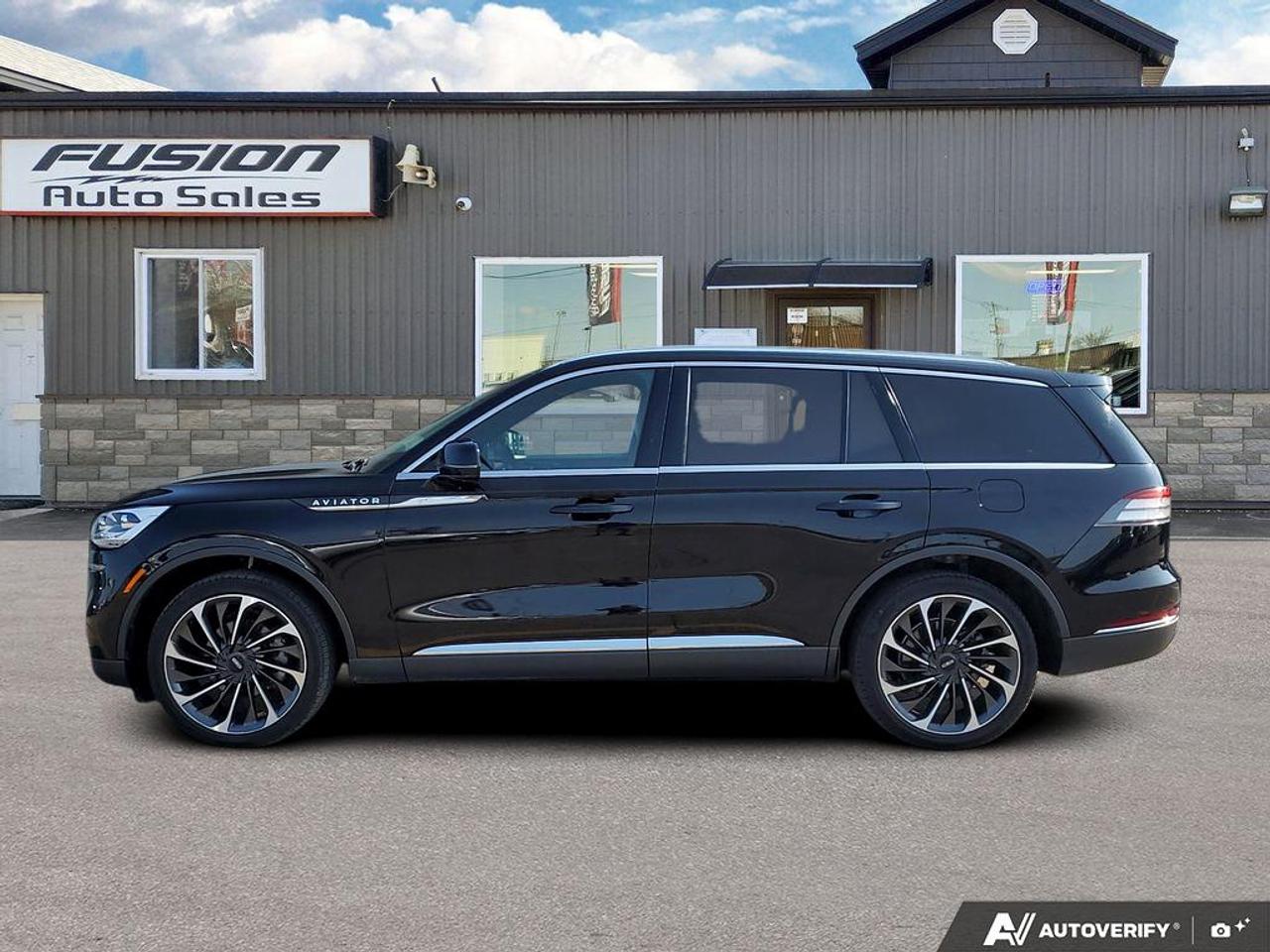 2020 Lincoln Aviator Reserve AWD-LEATHER-ROOF-NAV-HEATED MASSAGING SEAT Photo3