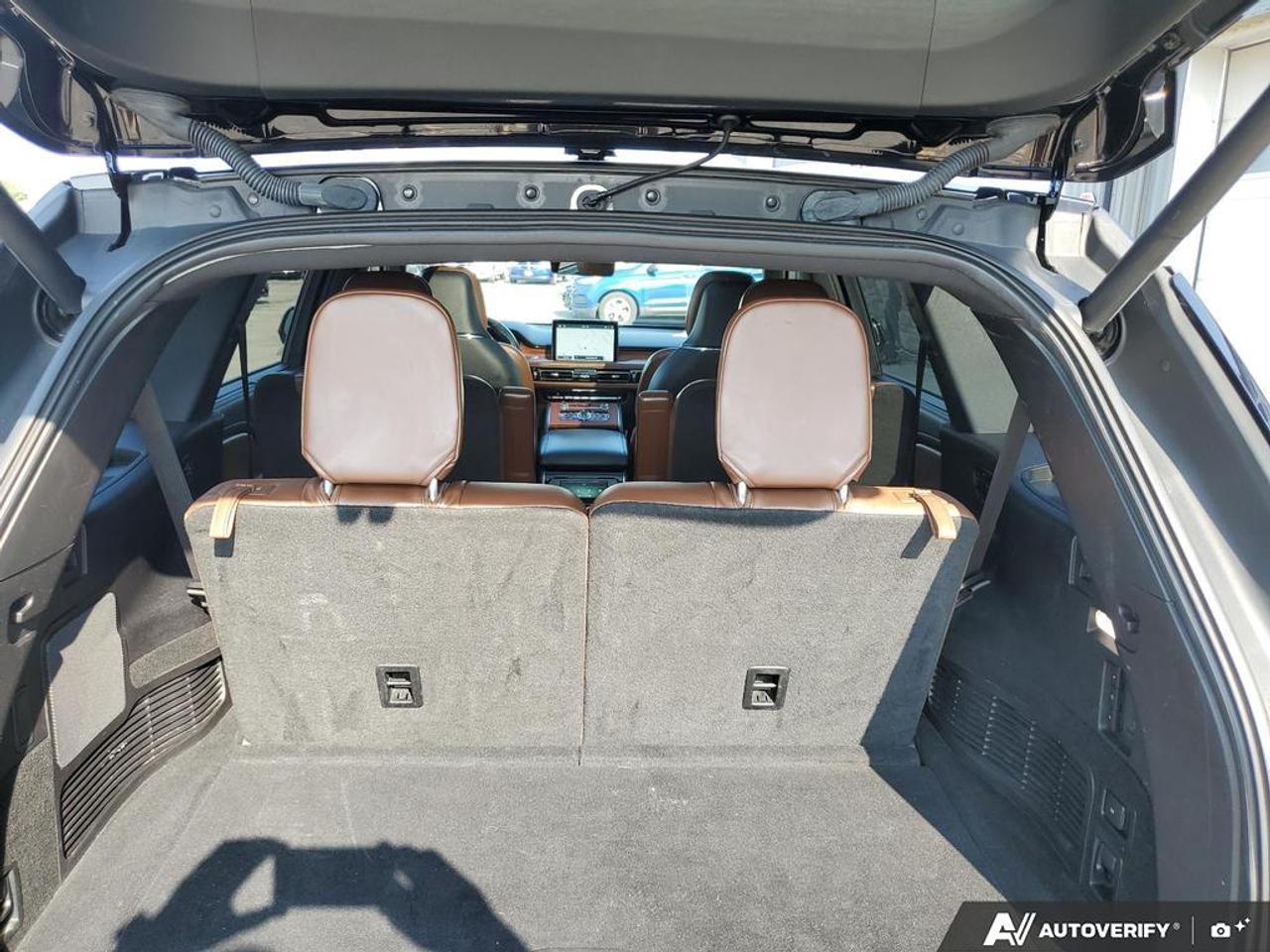 2020 Lincoln Aviator Reserve AWD-LEATHER-ROOF-NAV-HEATED MASSAGING SEAT Photo