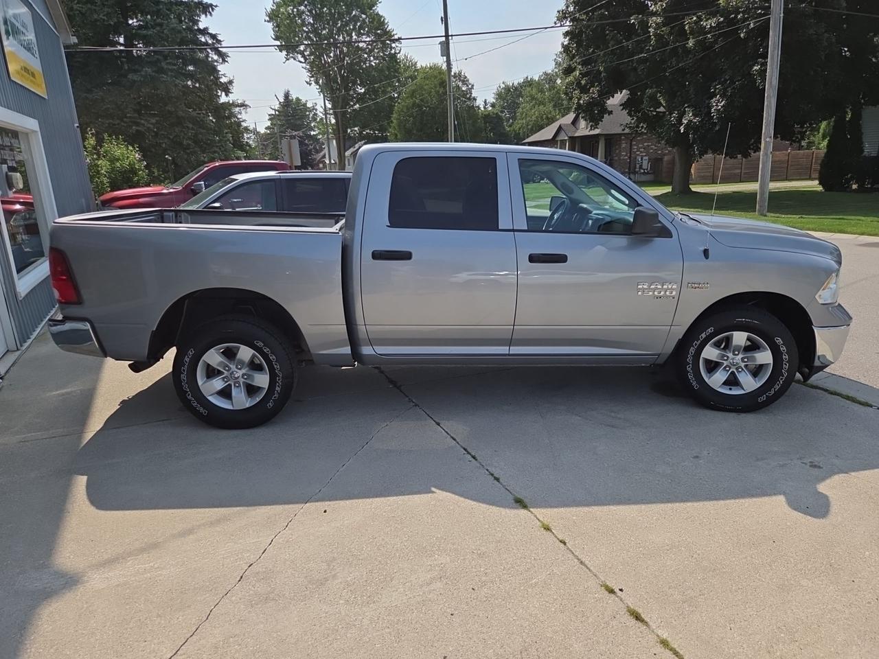 2023 RAM 1500 Classic SLT  Crew Photo