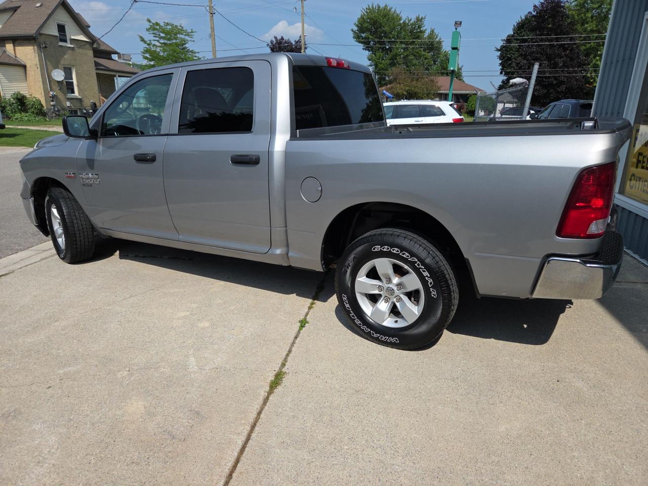 2023 RAM 1500 Classic SLT  Crew Photo