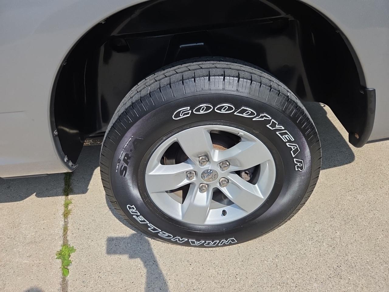 2023 RAM 1500 Classic SLT  Crew Photo