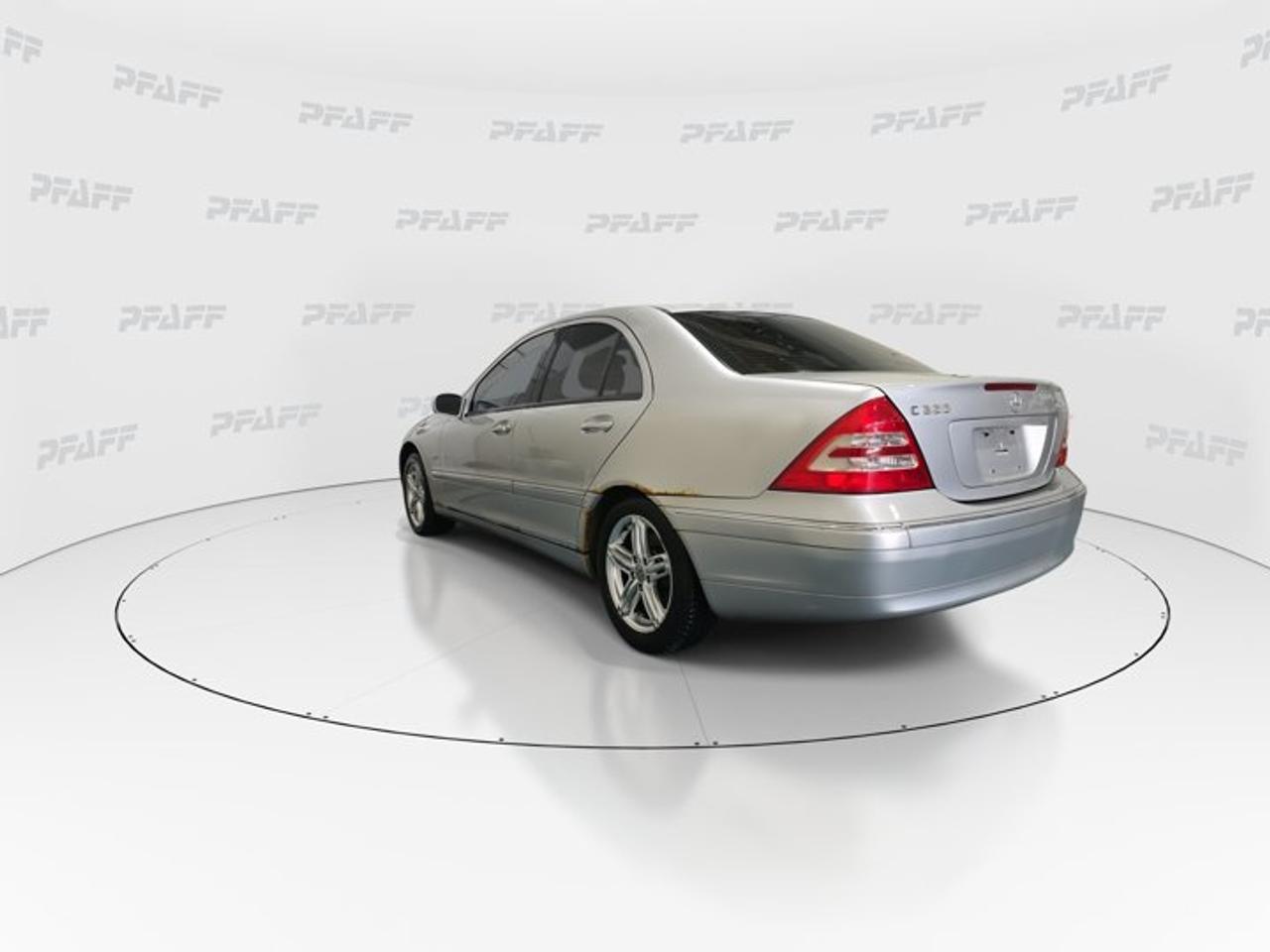 2003 Mercedes-Benz C-Class C320 Photo