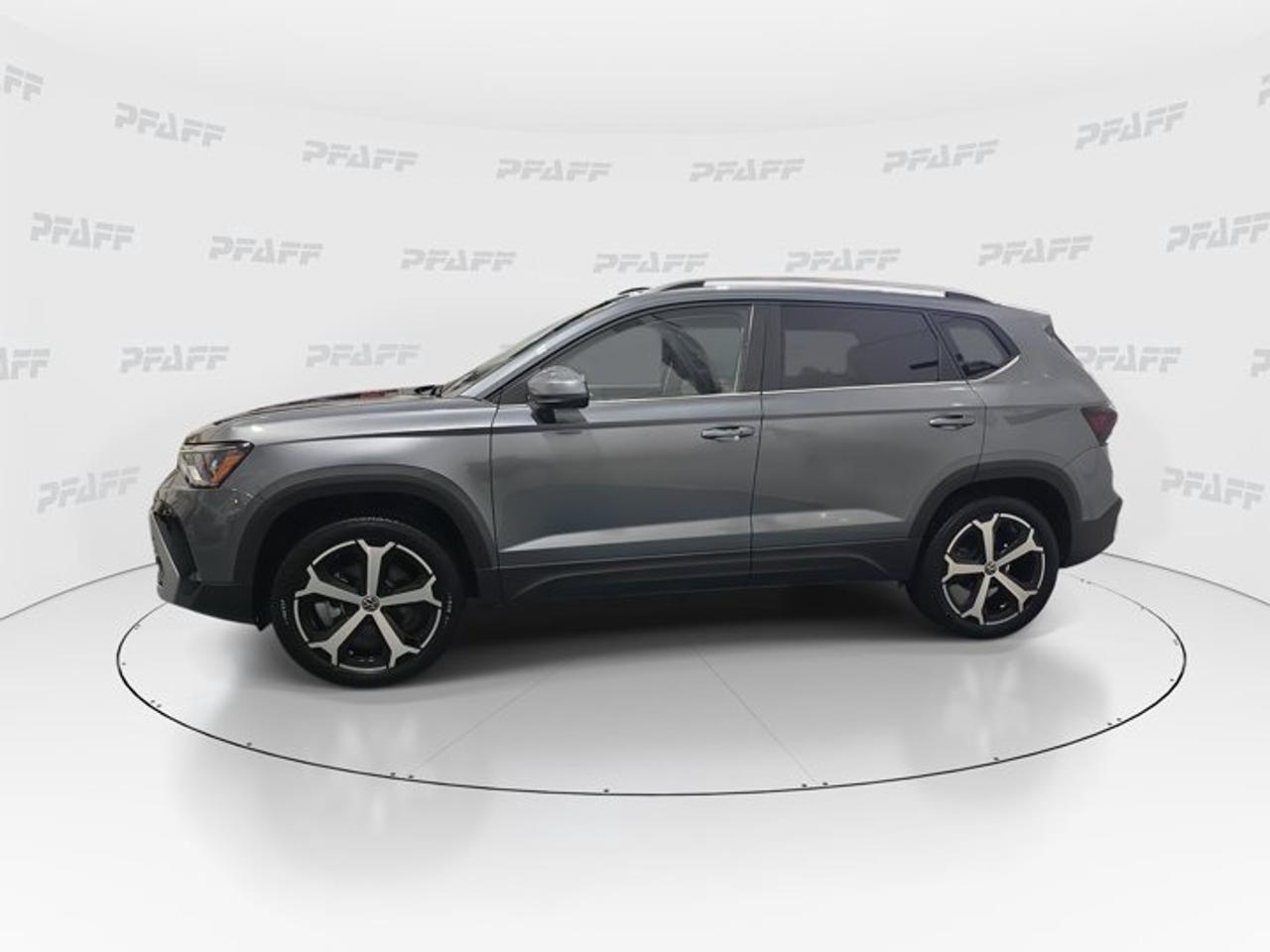 2025 Volkswagen Taos 1.5T SEL Photo