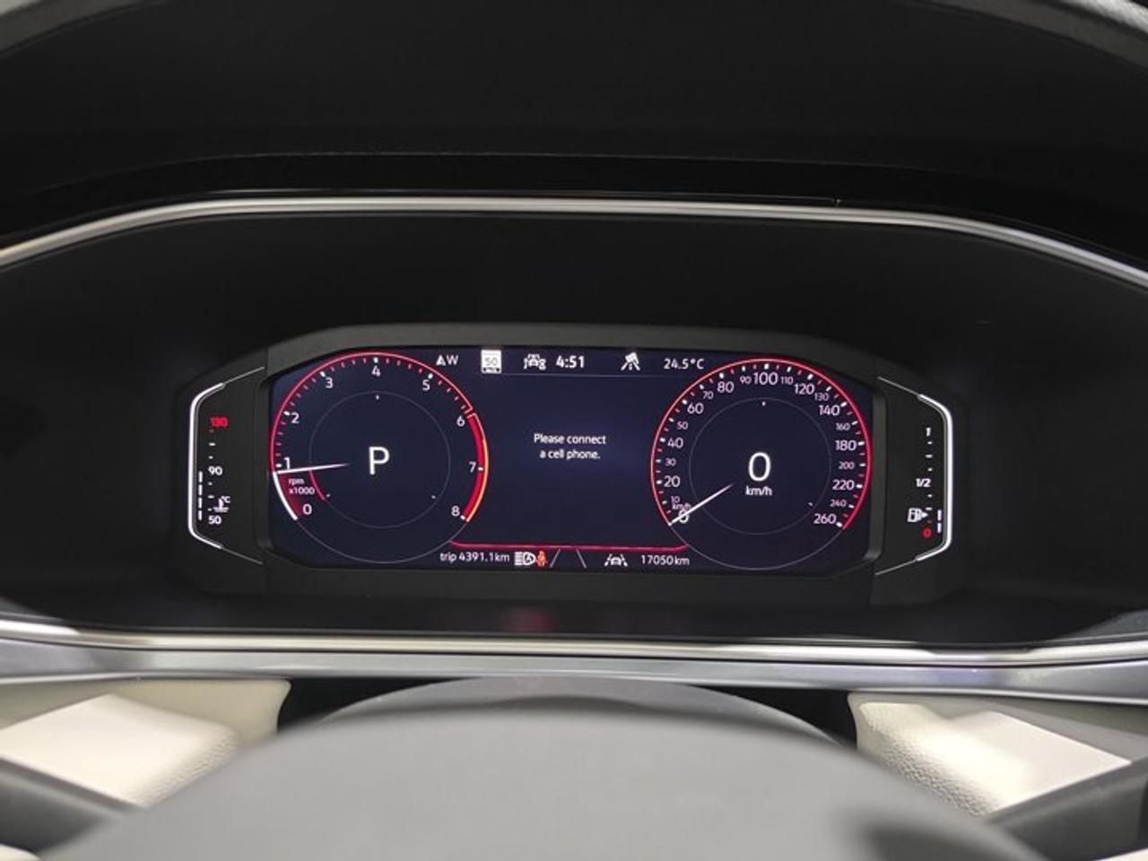 2025 Volkswagen Taos 1.5T SEL Photo