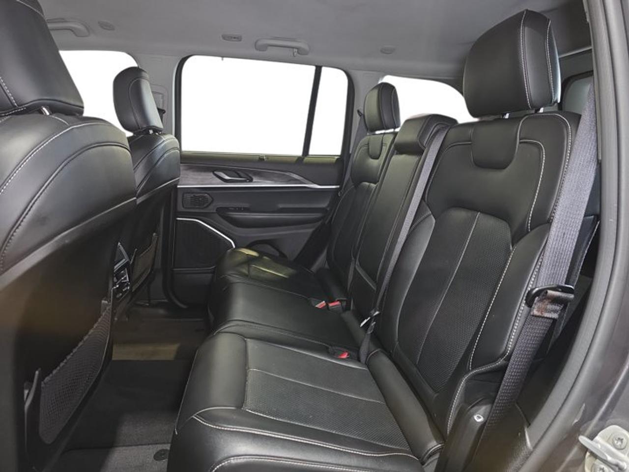 2022 Jeep Grand Cherokee Limited Photo