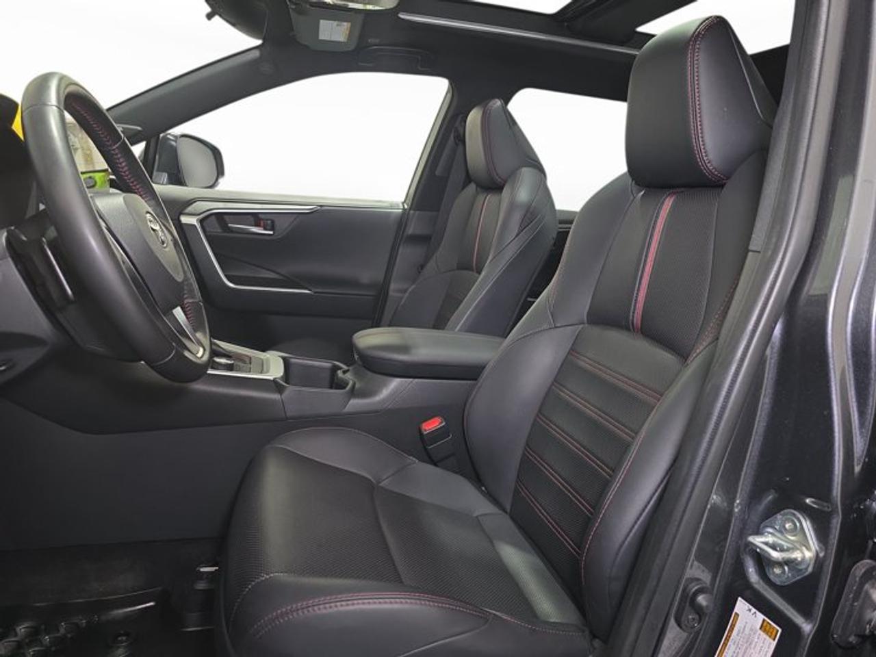 2024 Toyota RAV4 Prime XSE Photo