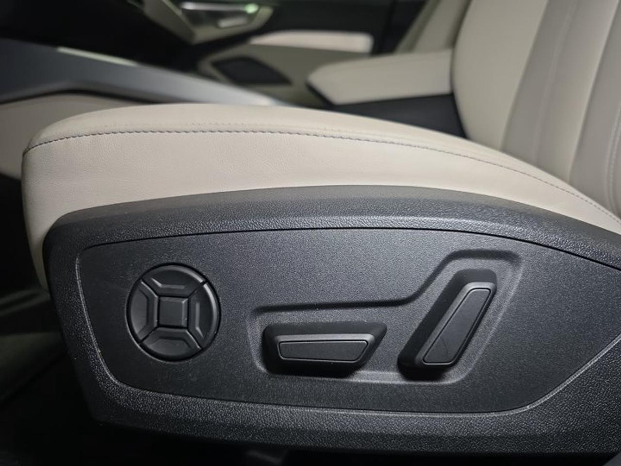 2025 Audi New A5 2.0T quattro Premium Photo