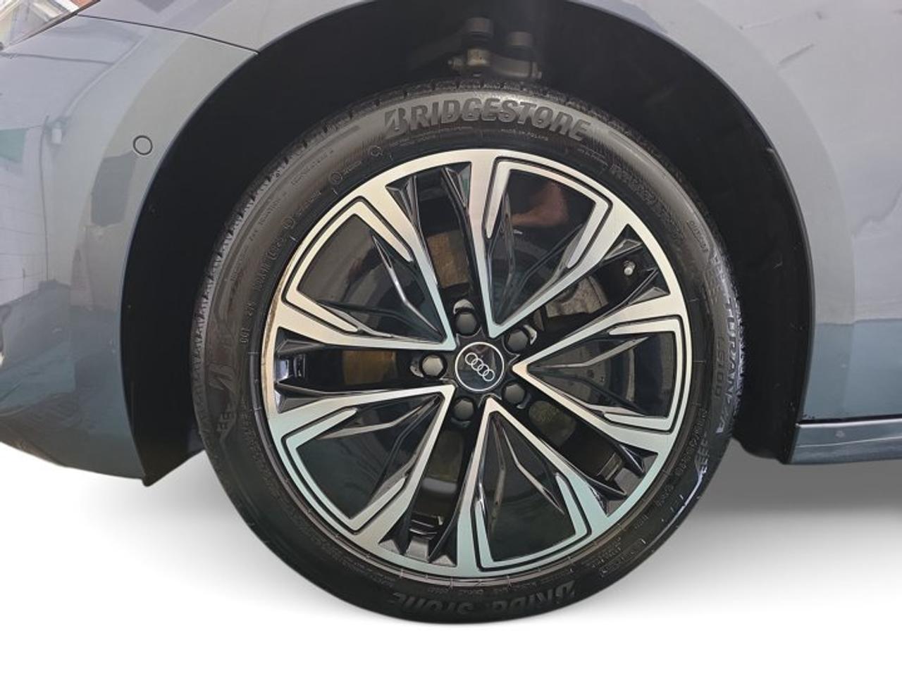 2025 Audi New A5 2.0T quattro Premium Photo