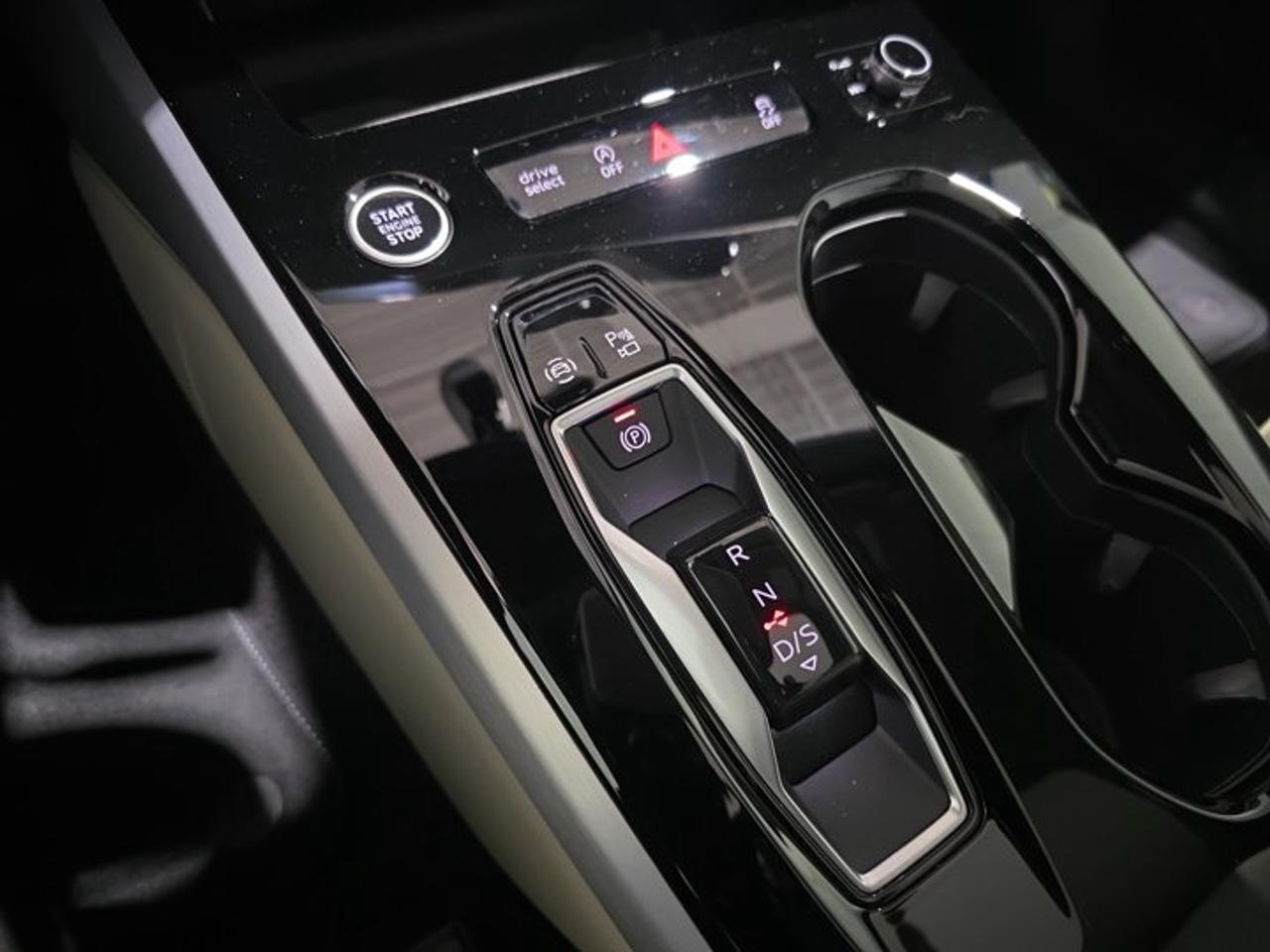 2025 Audi New A5 2.0T quattro Premium Photo