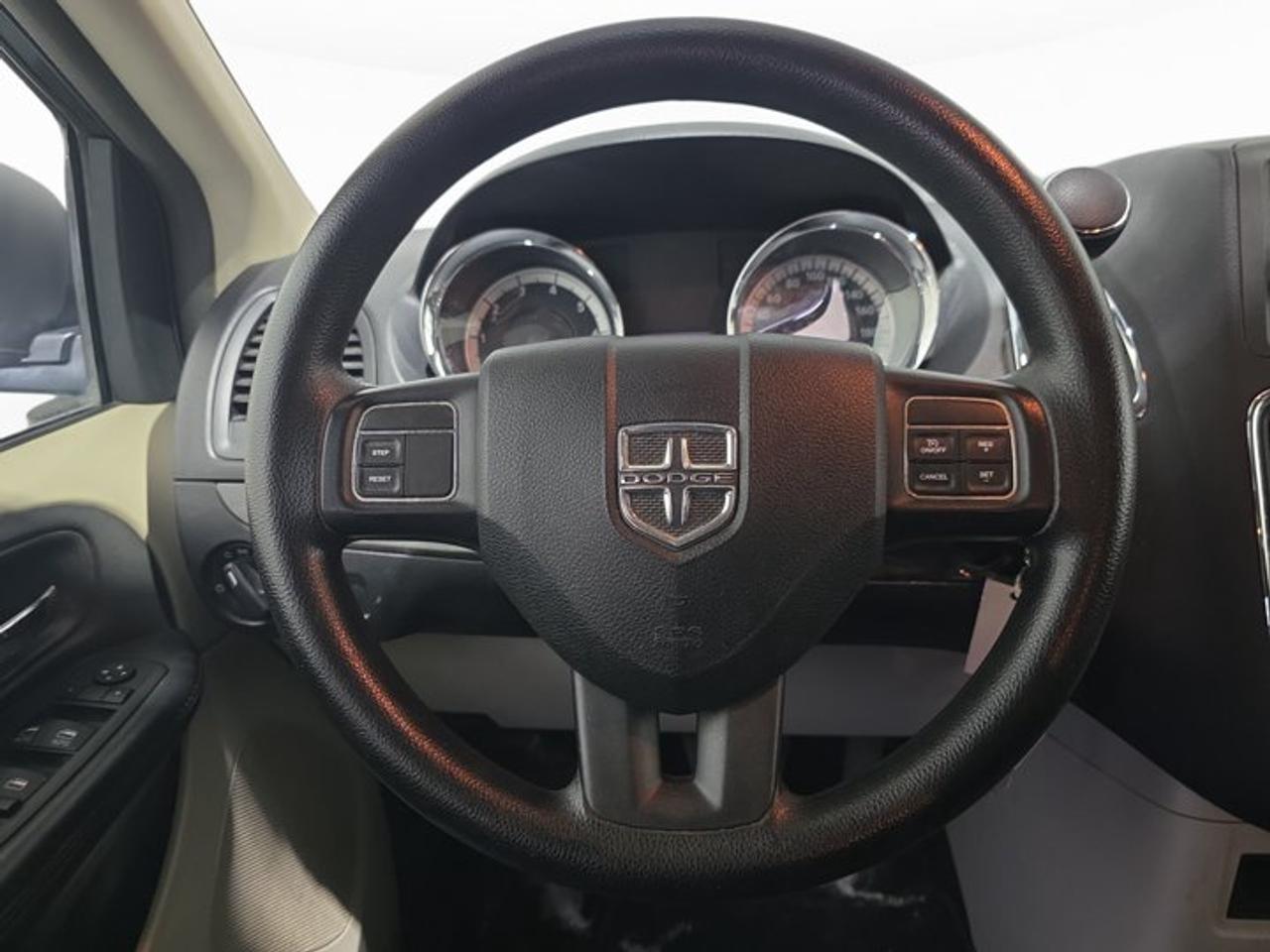 2016 Dodge Grand Caravan AVP/SE Photo