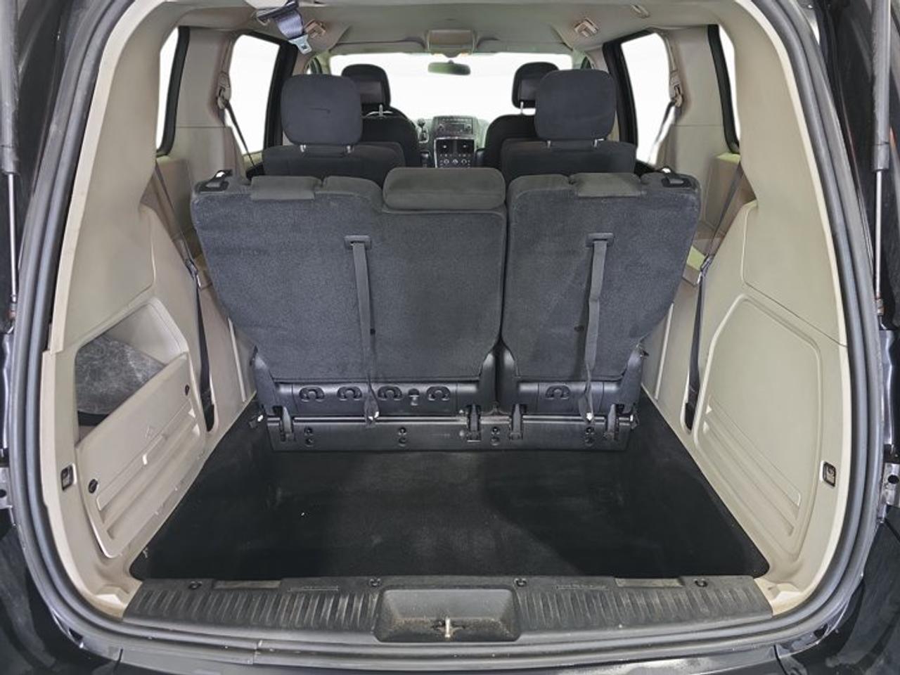 2016 Dodge Grand Caravan AVP/SE Photo
