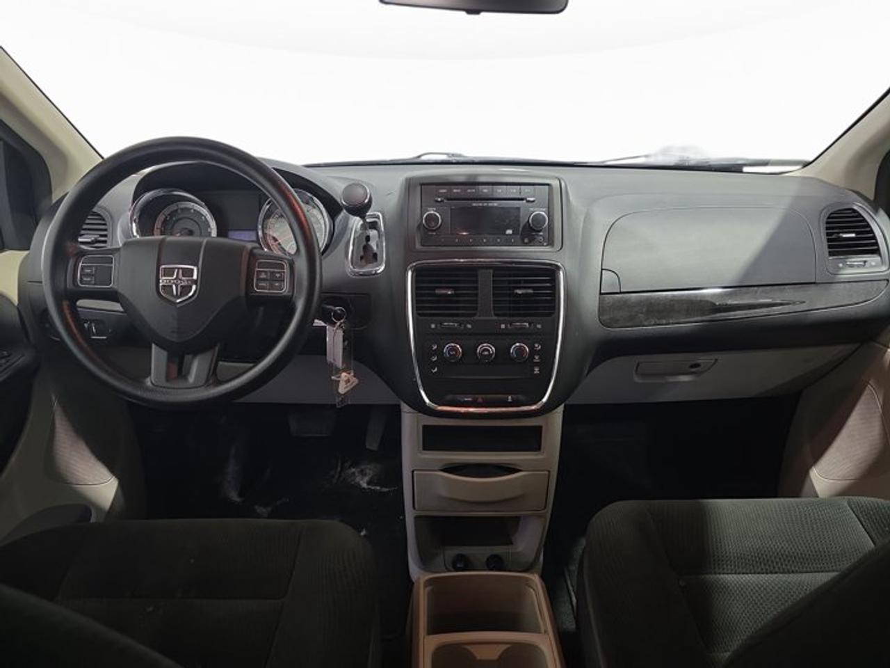 2016 Dodge Grand Caravan AVP/SE Photo