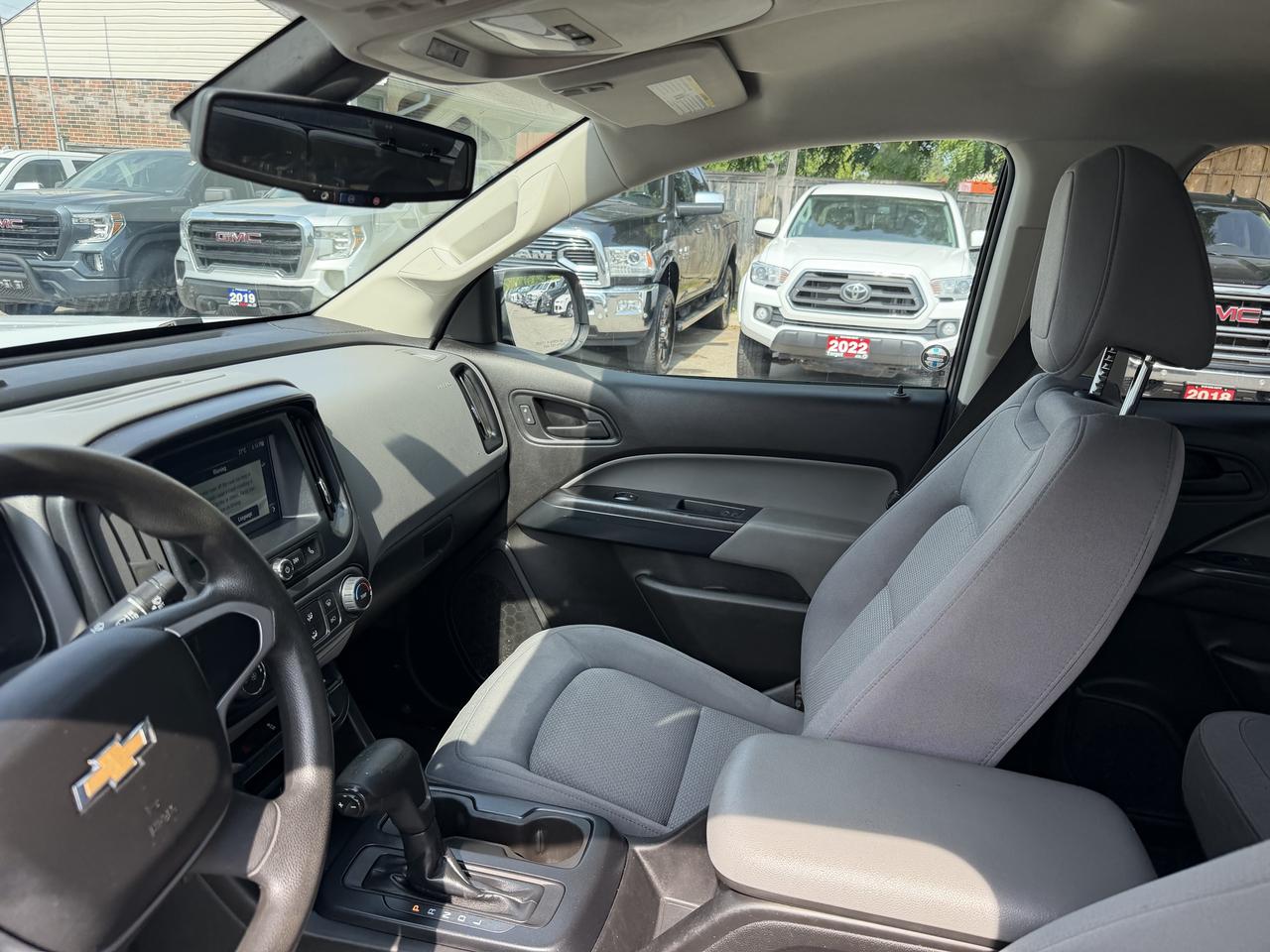 2018 Chevrolet Colorado 4WD | Crew Cab | Clean CARFAX Photo