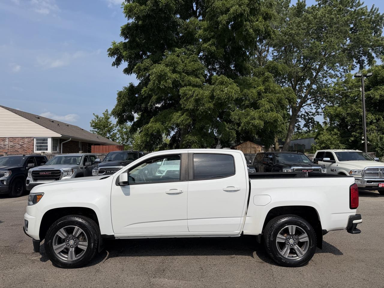 2018 Chevrolet Colorado 4WD | Crew Cab | Clean CARFAX Photo