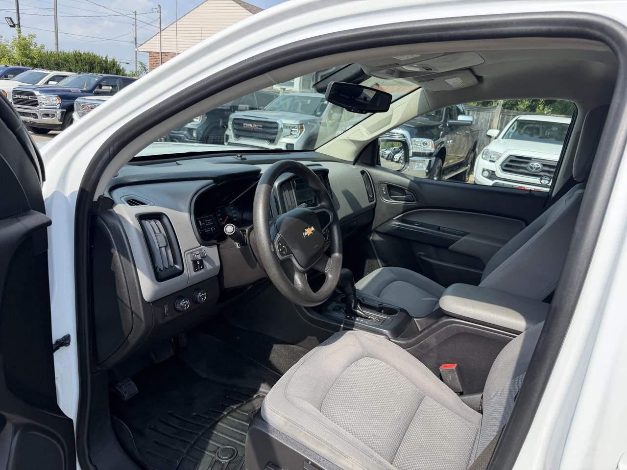 2018 Chevrolet Colorado 4WD | Crew Cab | Clean CARFAX Photo