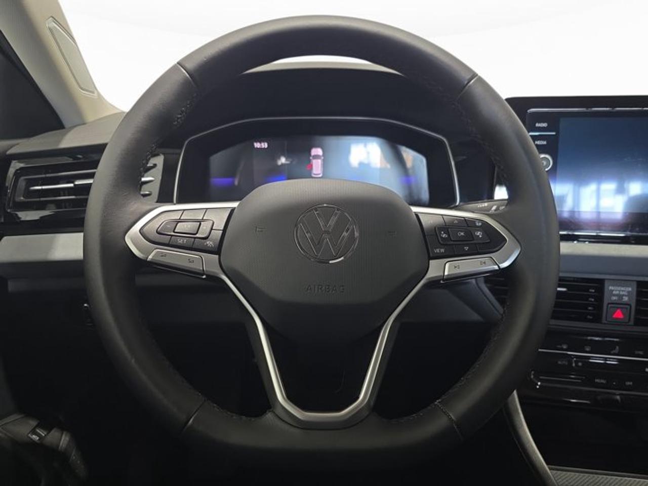 2025 Volkswagen Jetta 1.5T SE Photo