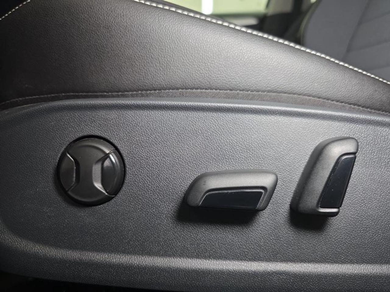 2025 Volkswagen Jetta 1.5T SE Photo