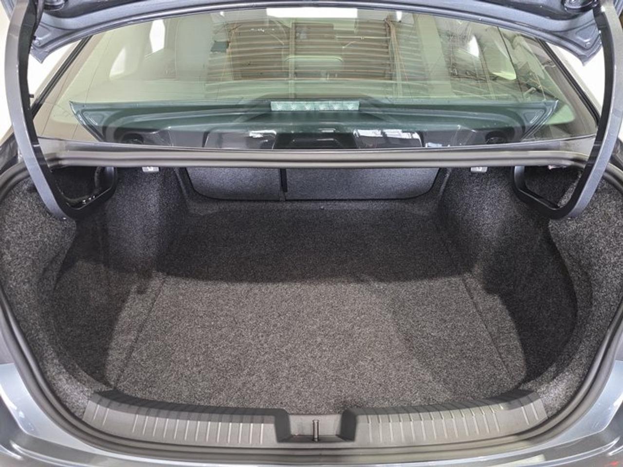 2025 Volkswagen Jetta 1.5T SE Photo