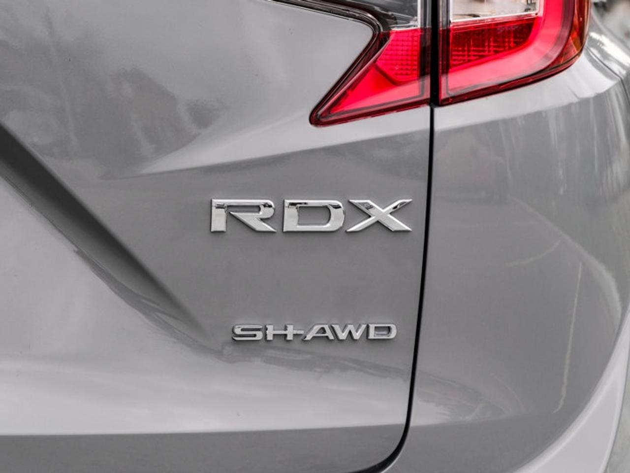 2026 Acura RDX Platinum Elite A-Spec Photo