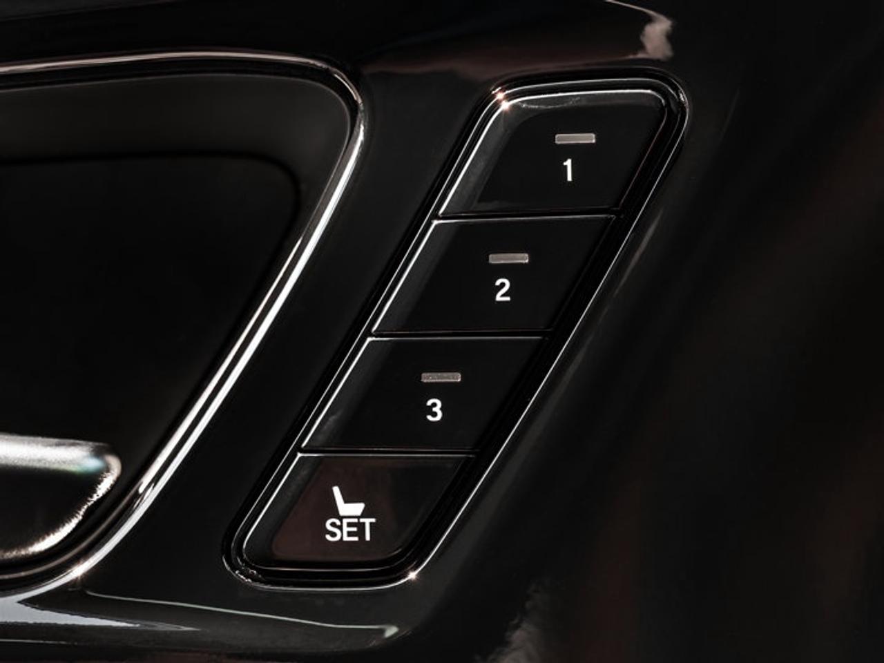 2026 Acura MDX Platinum Elite A-Spec Photo