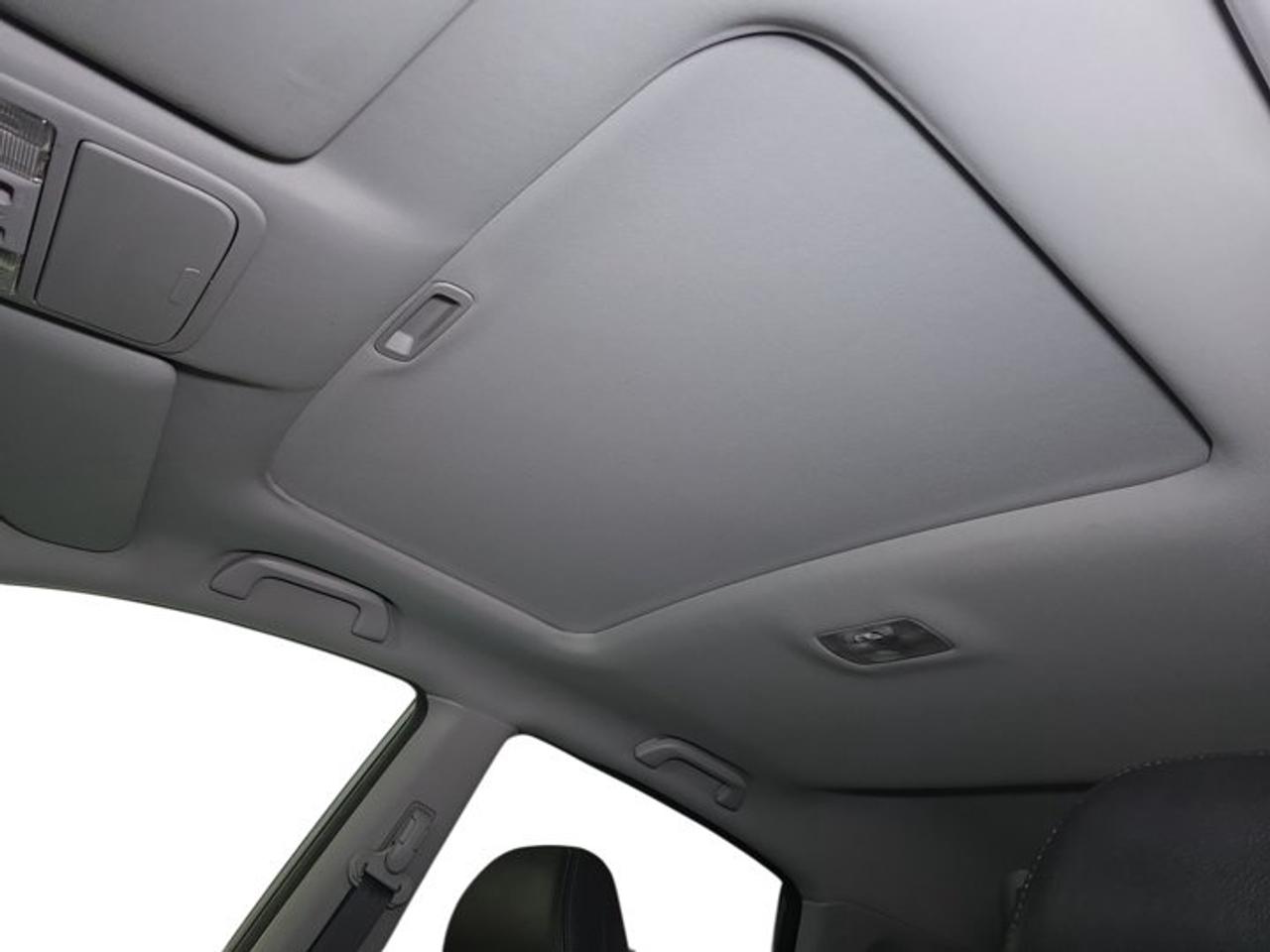 2011 Honda CR-V EX-L w/ Navigation Photo