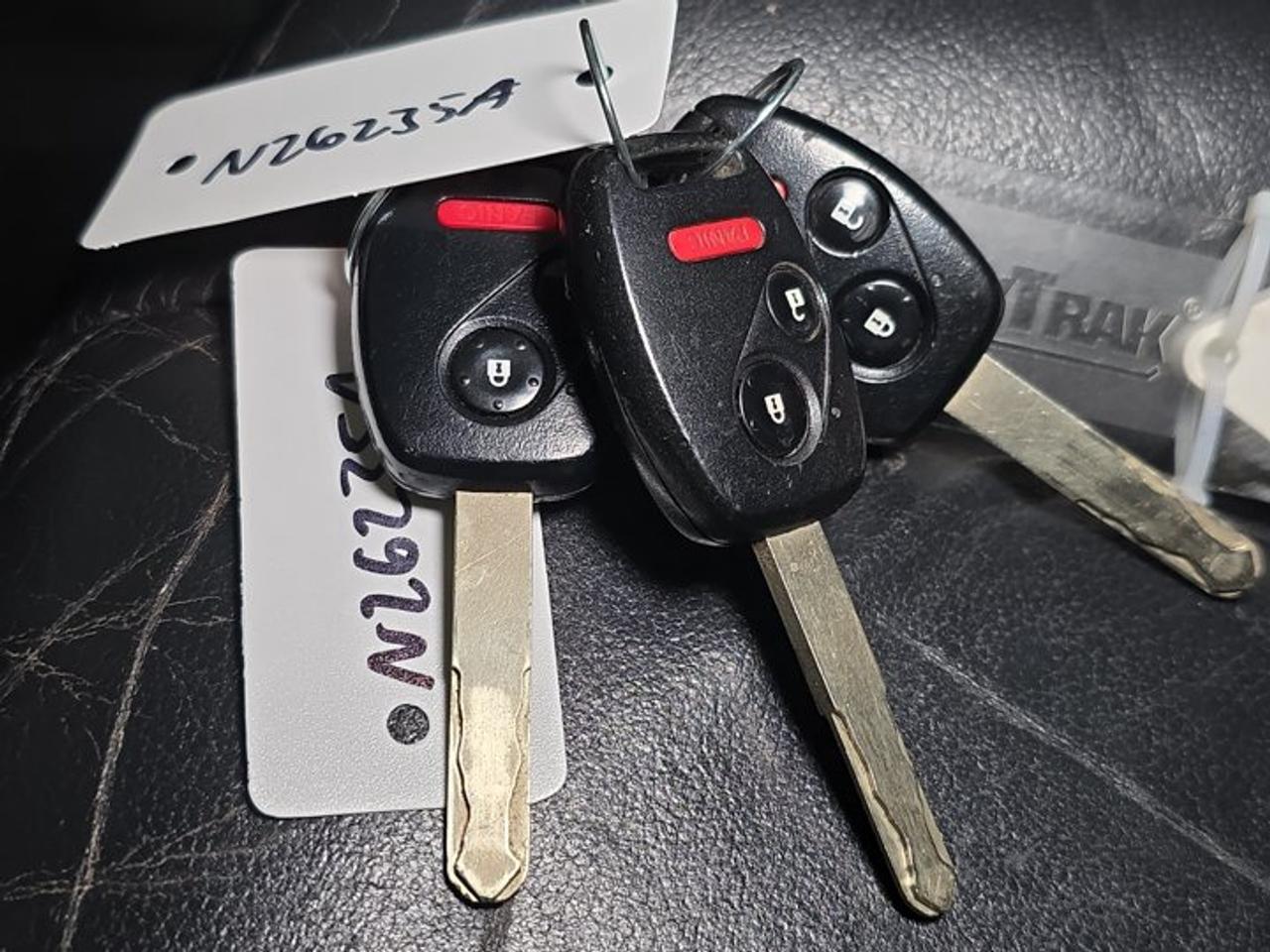 2011 Honda CR-V EX-L w/ Navigation Photo